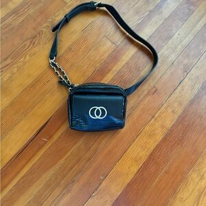 Adorable belt bag